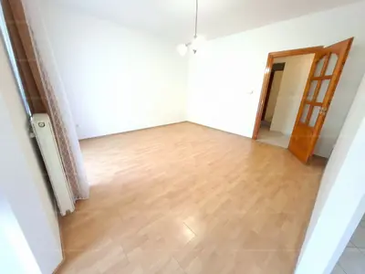 Budapest, IV. kerület, Liszt Ferenc utca 12-14