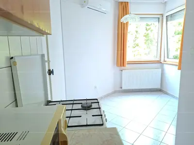 Budapest, IV. kerület, Liszt Ferenc utca 12-14