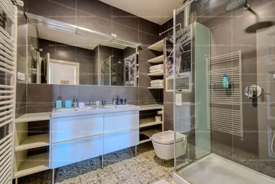 Budapest, V. kerület, Bajcsy-Zsilinszky út 18