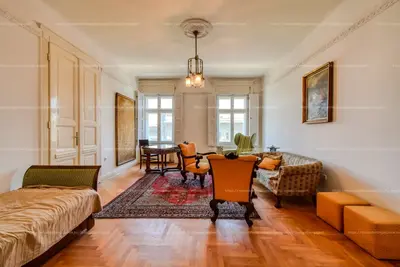 Budapest, VI. kerület, Oktogon 6