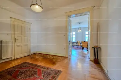 Budapest, VI. kerület, Oktogon 6