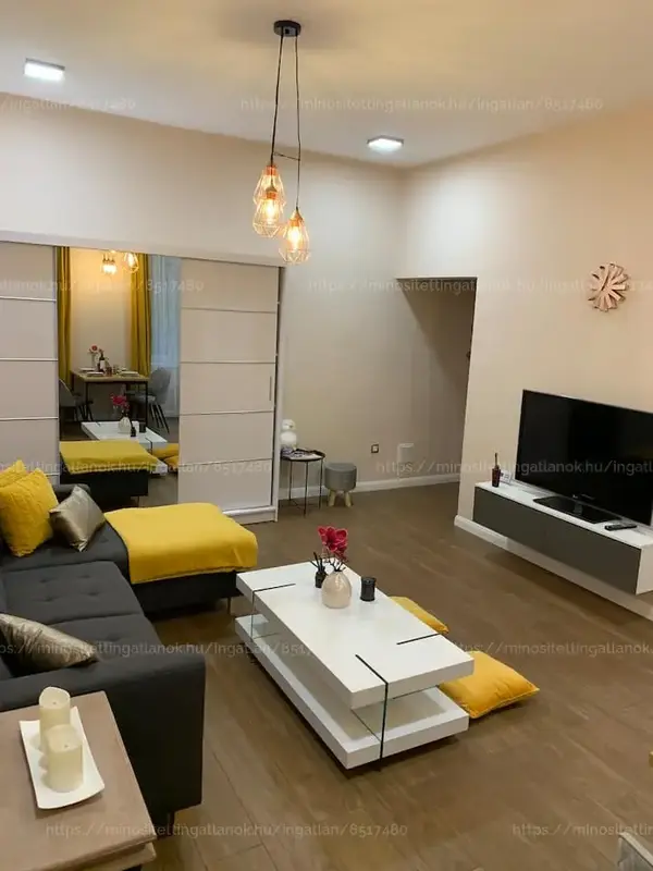 Budapest, VI. kerület, Jókai tér