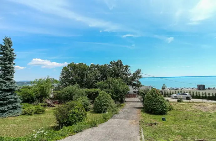 Balatonalmádi, Remetevölgyi út