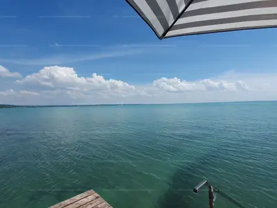 Balatonkenese, Rege utca