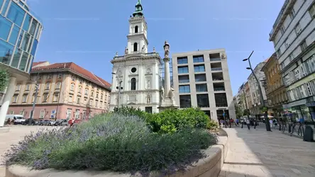 Budapest, V. kerület, Szervita tér